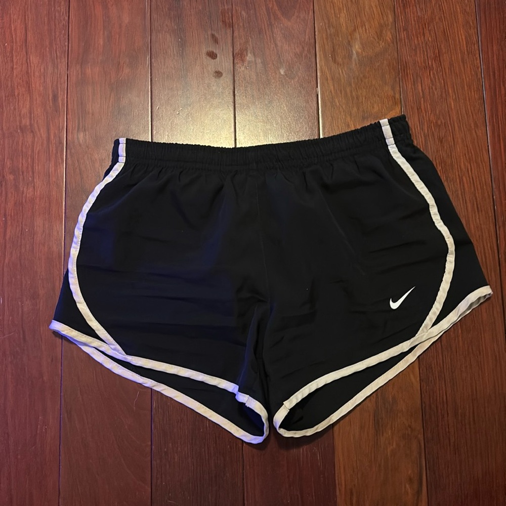 Girls Nike dri fit shorts